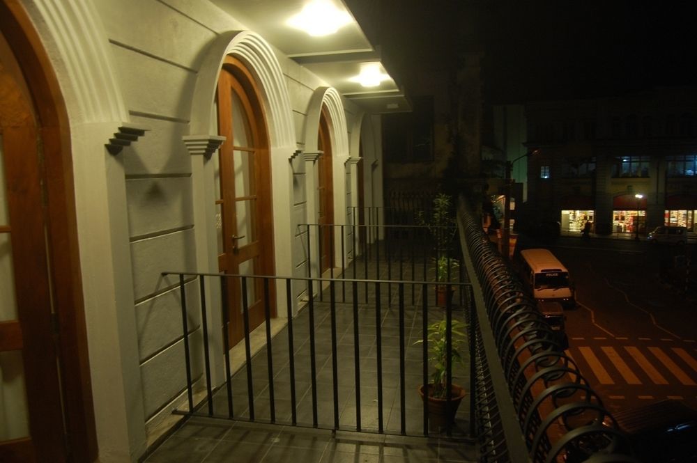 Hotel Casamara Kandy Exterior foto